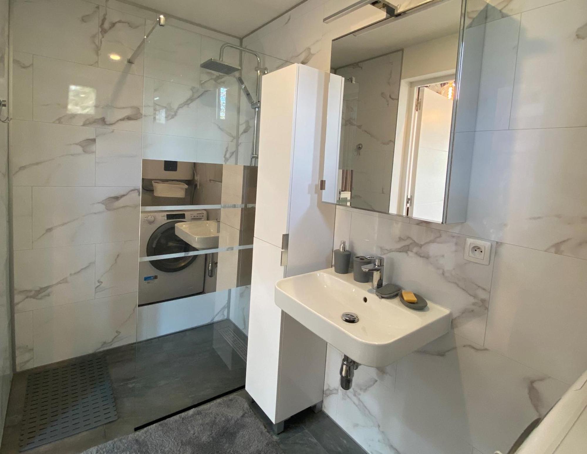 The Little Oak - Tiny House With Bed On Mezzanine & Terrace - From 1 To 4 P Disney, Paris & Cdg Pomponne Kültér fotó
